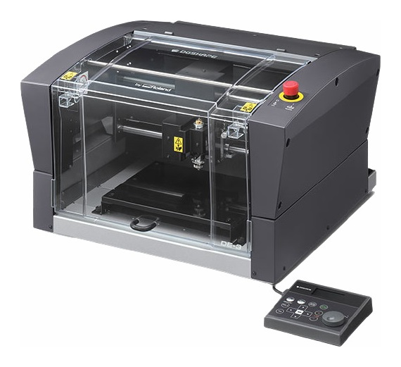 Гравировальный станок Roland Desktop Engraver DE-3U