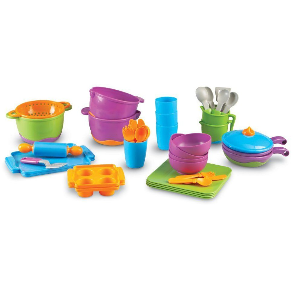 Развивающий игровой набор Мы растем "Посуда для кухни" Learning Resources LER9262 (серия New Sprouts, комплект для группы, 45
