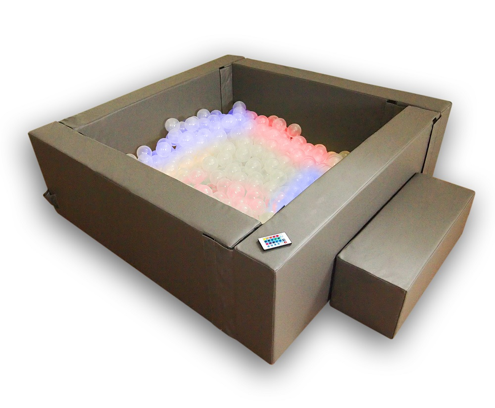 Interactive dry pool Pappado 200x200x60 cm.