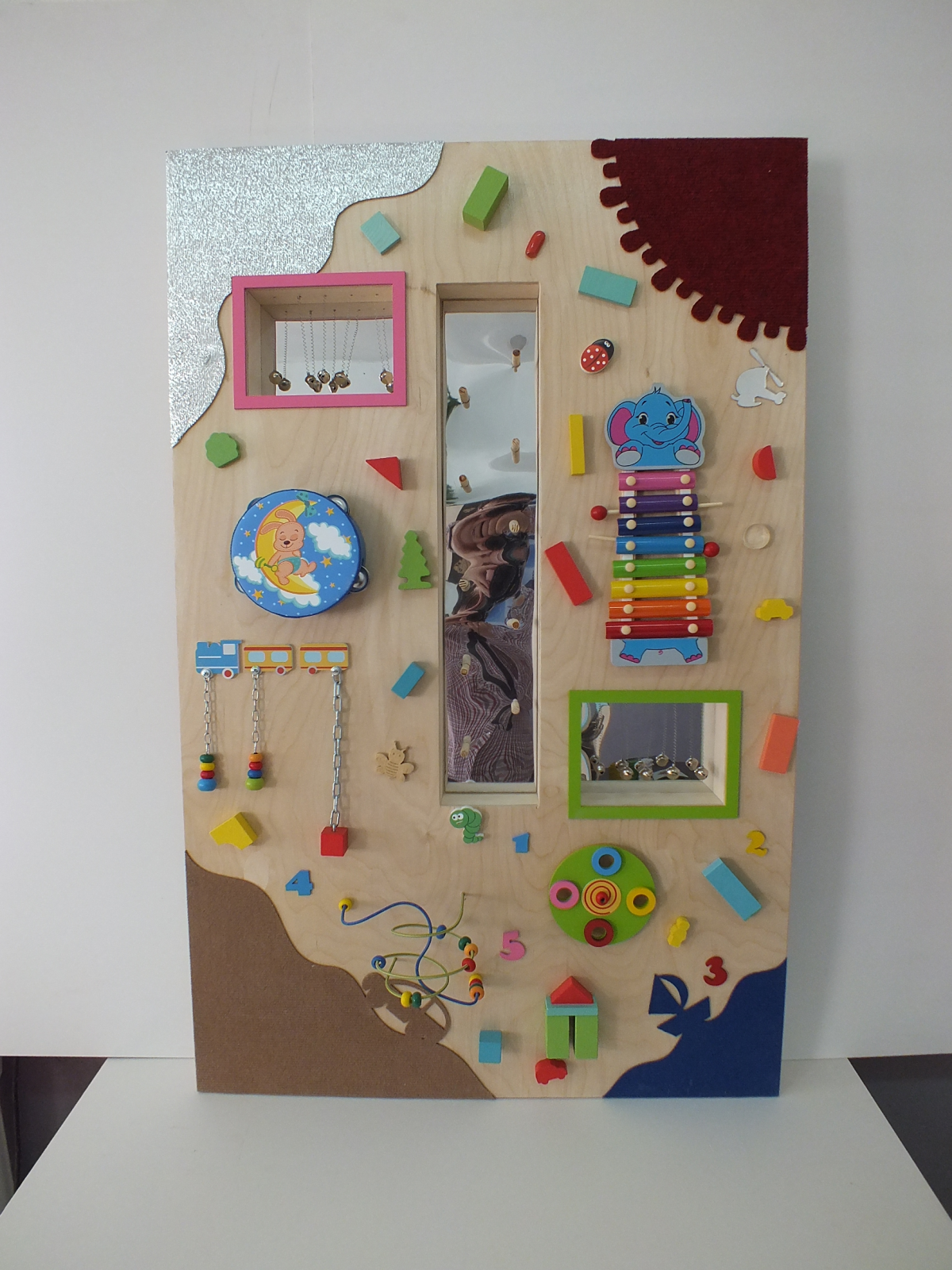 Acoustic tactile panel "Bear"