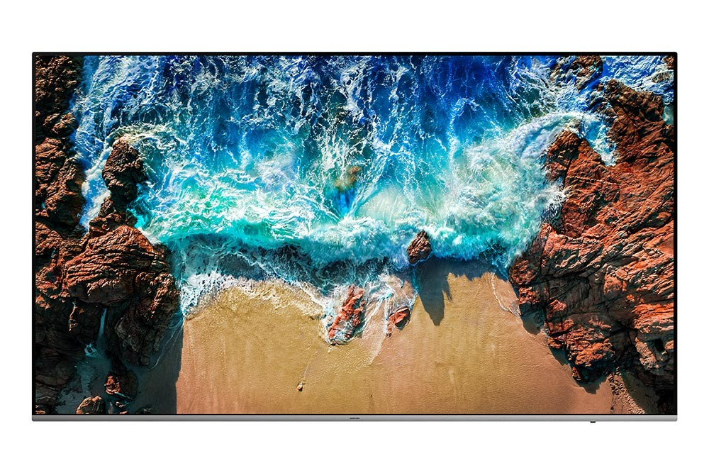 Professional panel Samsung QE82N