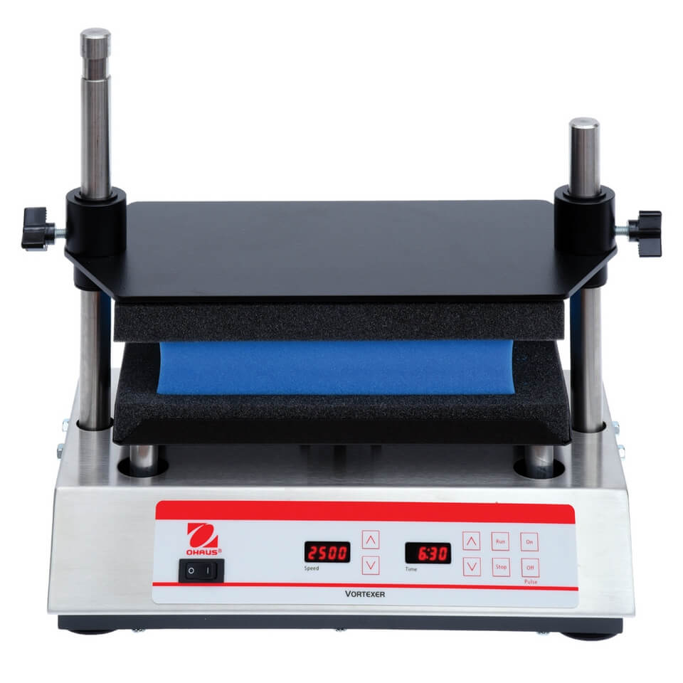 Vortex multi-seat OHAUS VXMTDG (500-2500 rpm, digital control)
