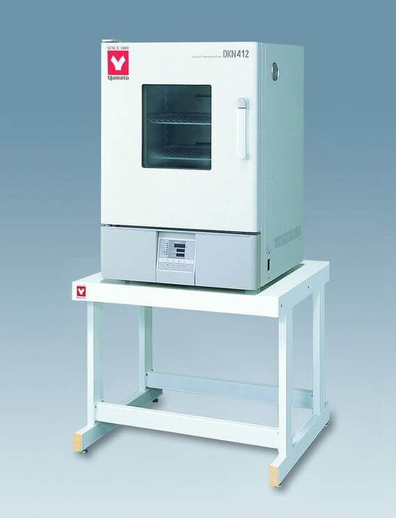 Шкаф сушильный с принудительной конвекцией YAMATO DKN412C (90 л, до +260 °C)