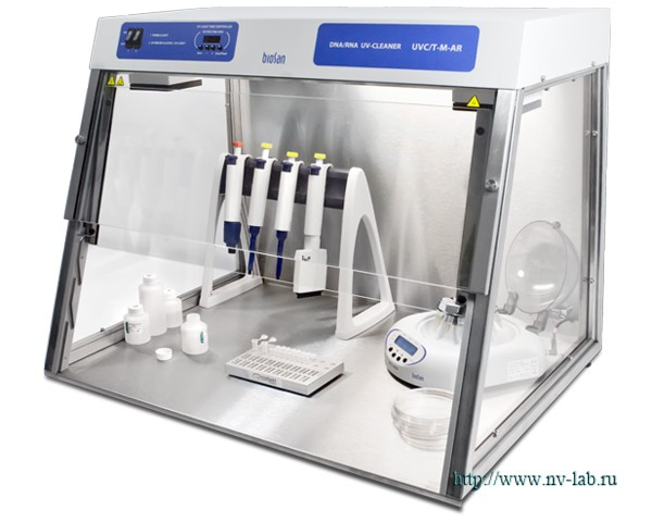 PCR box BioSan UVC/T-M-AR with UV recirculator (with timer and built-in socket)